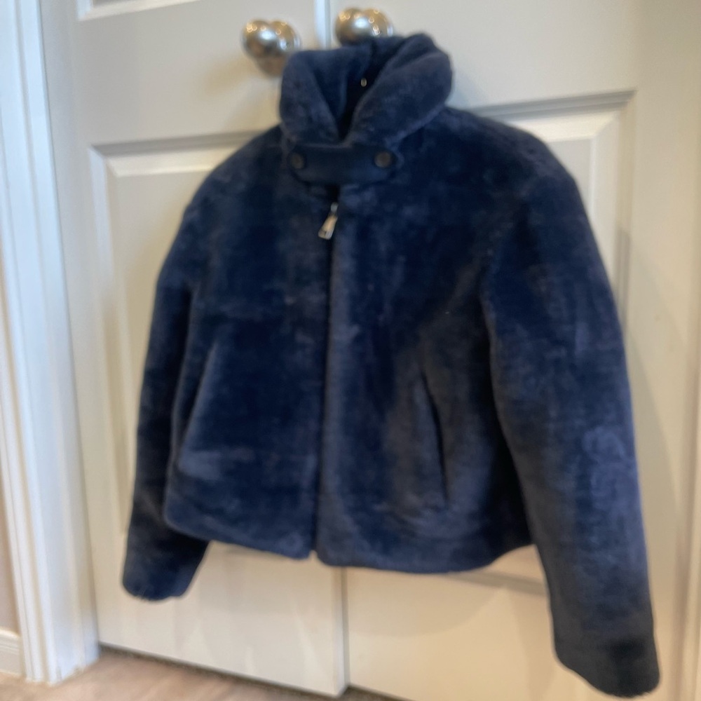 Club Monaco Cropped Faux Fur Jacket - Picture 3 of 3